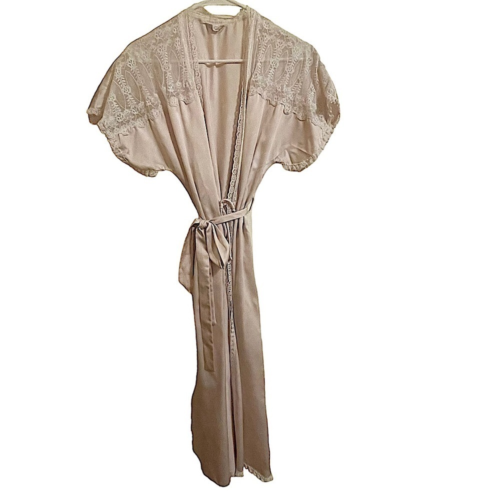 Carole Hochman Beige Lace Trimmed Satin Feel Robe Size Small